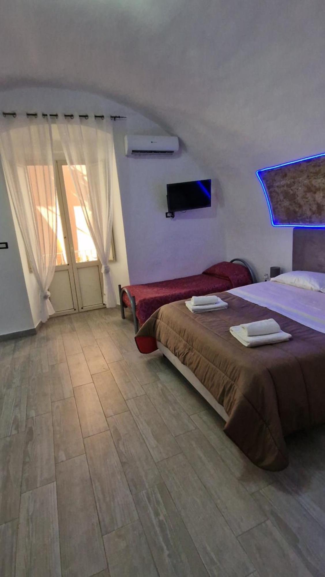 Appartamento Intero Casa Vacanze Espo 나폴리 외부 사진